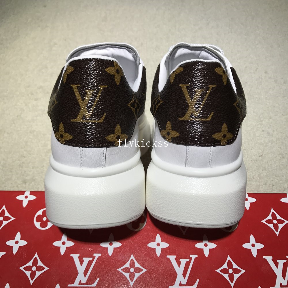 LVS Supreme White Sport Sneaker